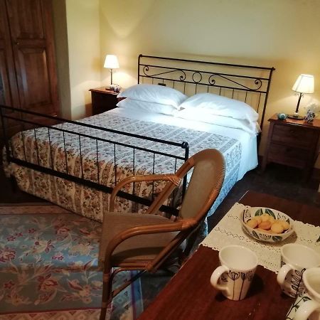 Agriturismo Il Mulino Delle Pile Chiusdino Kültér fotó