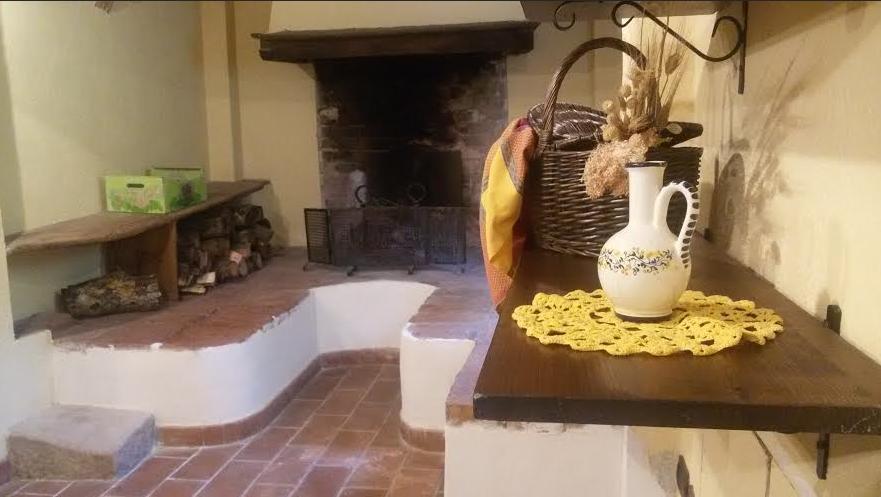 Agriturismo Il Mulino Delle Pile Chiusdino Kültér fotó