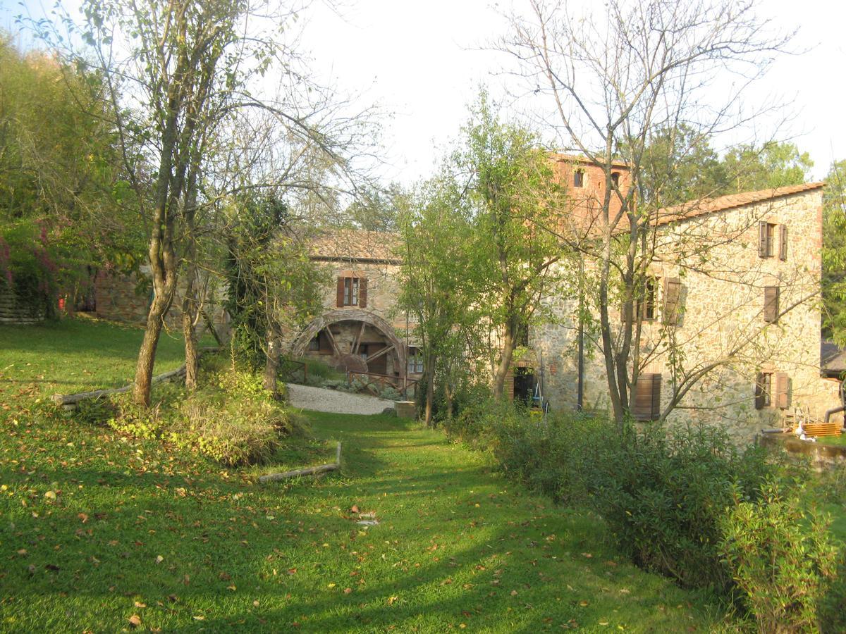 Agriturismo Il Mulino Delle Pile Chiusdino Kültér fotó