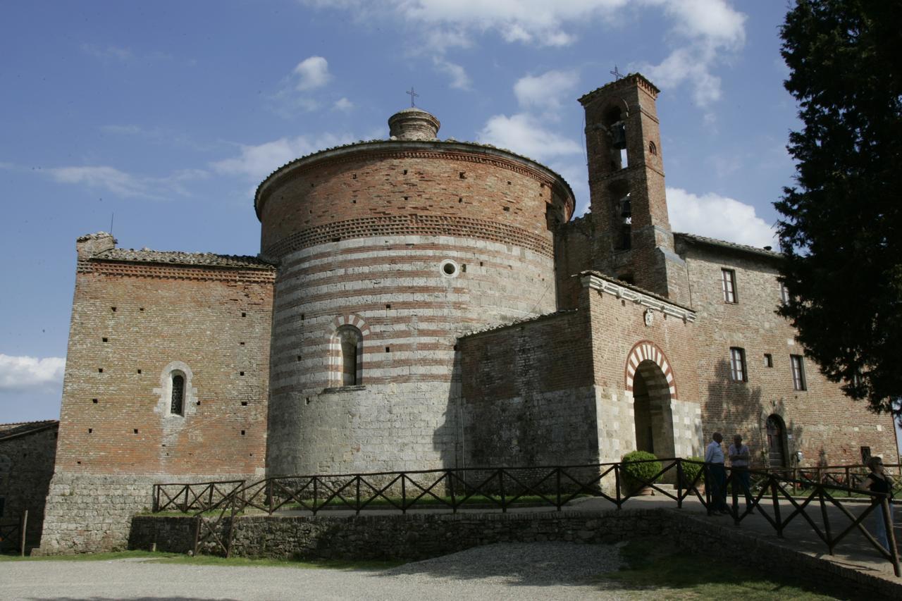 Agriturismo Il Mulino Delle Pile Chiusdino Kültér fotó