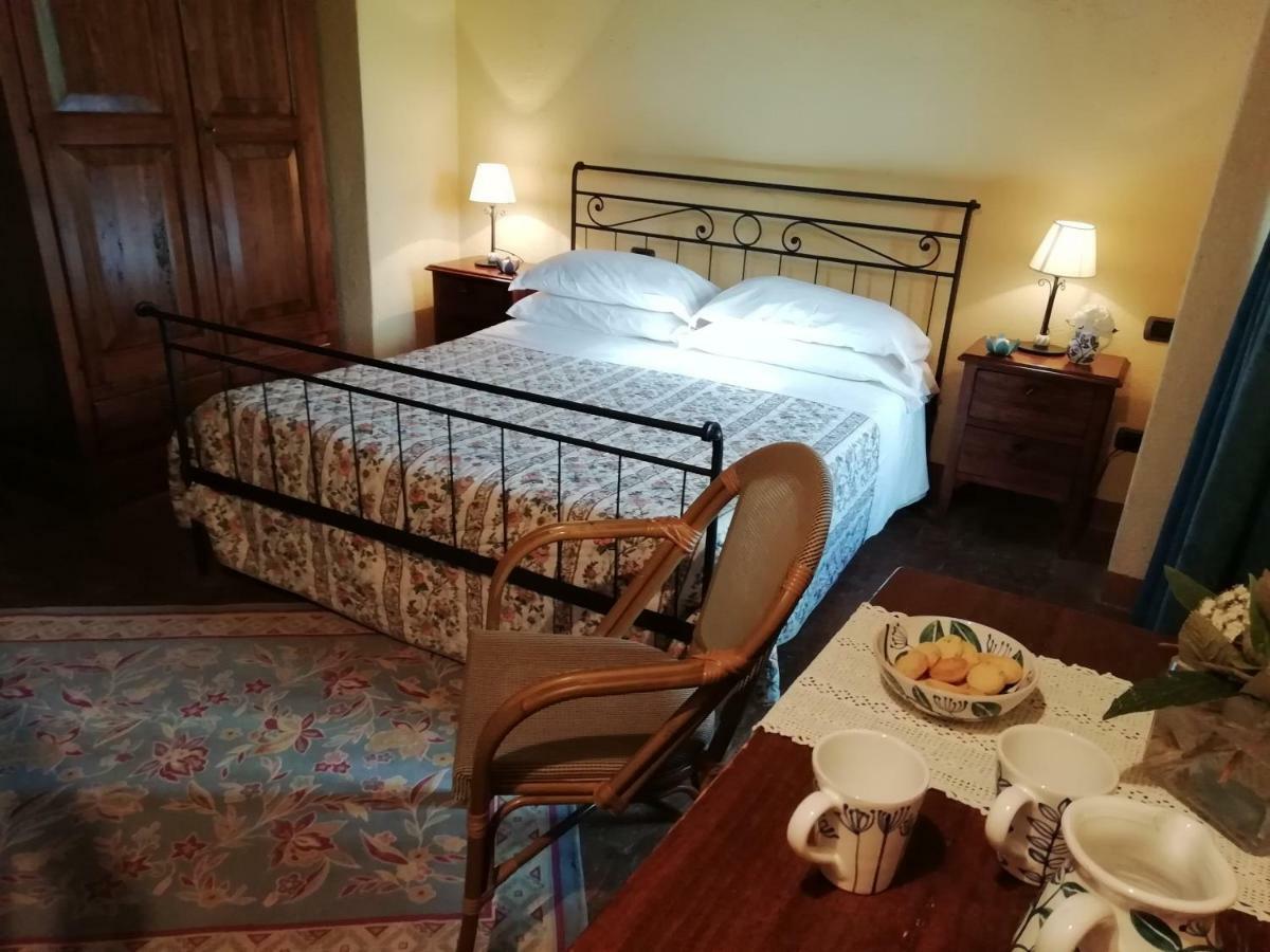 Agriturismo Il Mulino Delle Pile Chiusdino Kültér fotó
