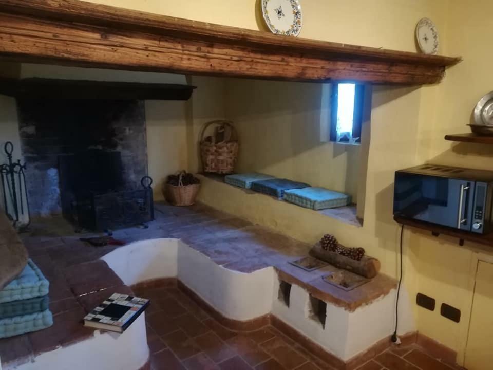 Agriturismo Il Mulino Delle Pile Chiusdino Kültér fotó